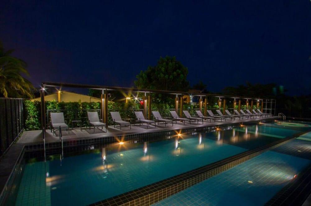 Sugar Marina Hotel -Aviator- Phuket Airport - Sha Extra Plus Nai Yang Beach Exterior foto